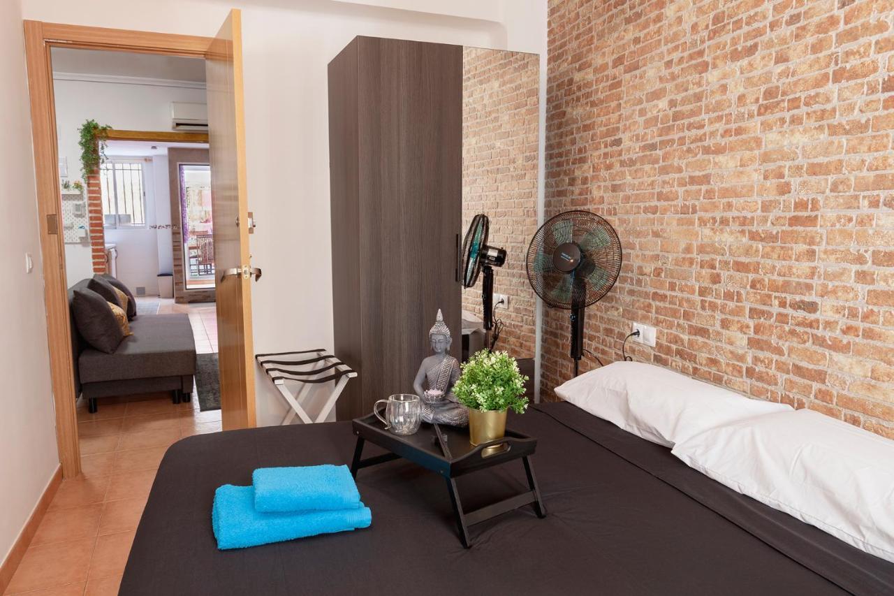 Luxury Artistic Digital Nomad 2 Bedroom W/Terrace Valencia Bagian luar foto